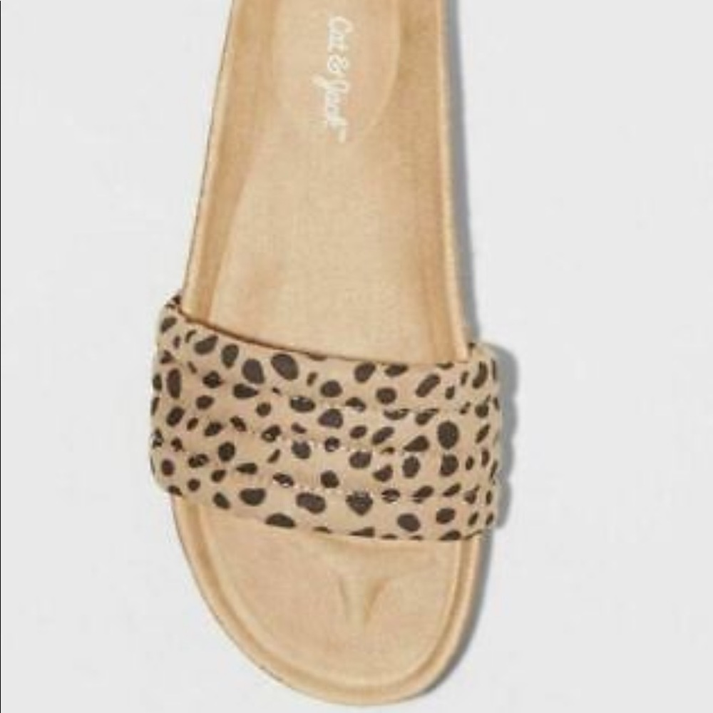 Girls Cat & Jack Animal Print Sandals - Picture 1 of 4
